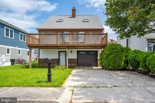 704 Surf Rd, OCEAN CITY, MD 21842