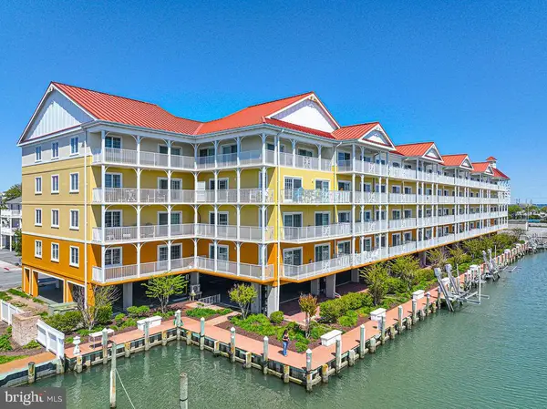 301 14th St #205, OCEAN CITY, MD 21842