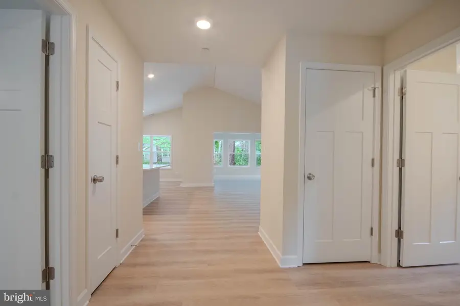 19 Twilight Ct, Ocean Pines, MD 21811 - #2
