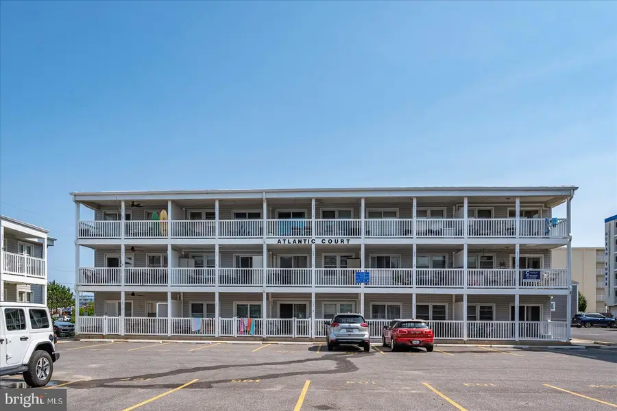 12 72nd St #105, Ocean City, MD 21842 - #3
