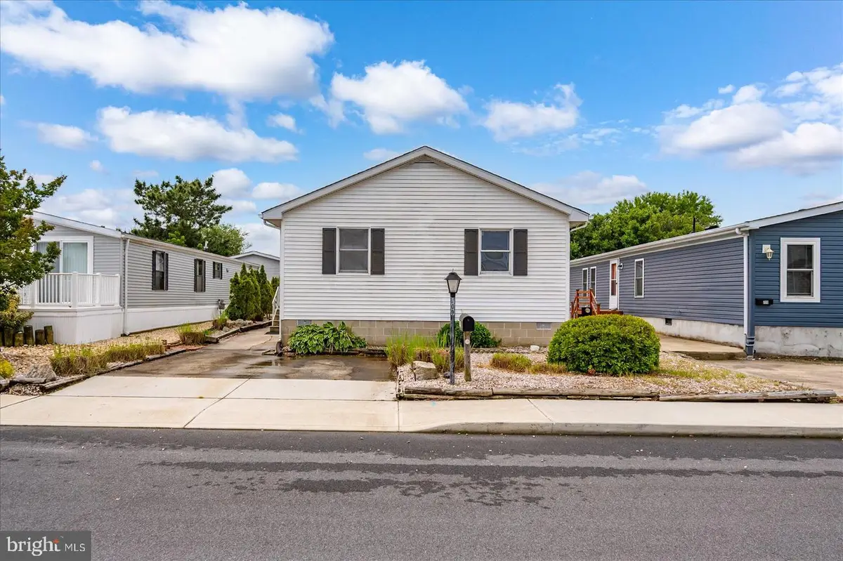 709 Gulf Stream Dr, Ocean City, MD 21842 - #1