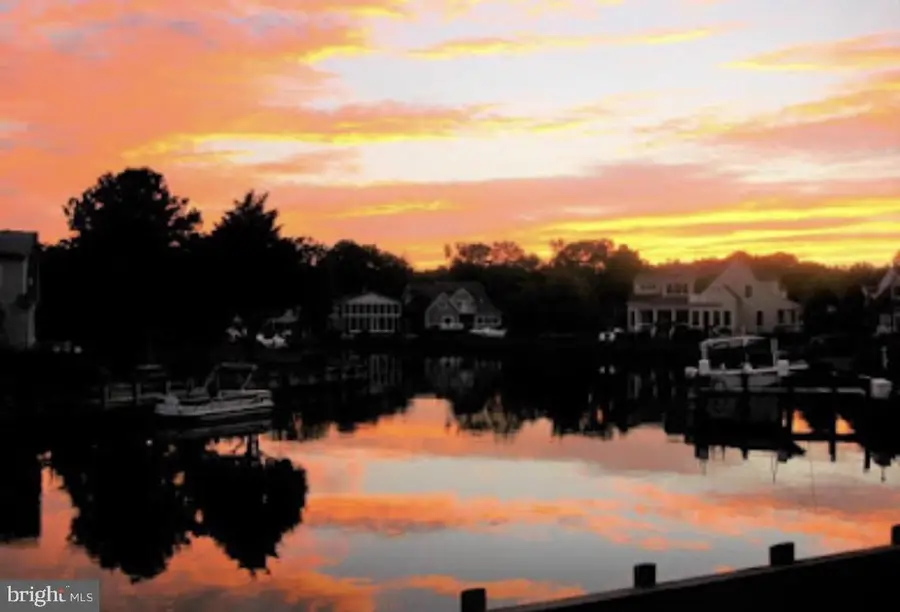 945 Yacht Club Dr, Ocean Pines, MD 21811 - #2
