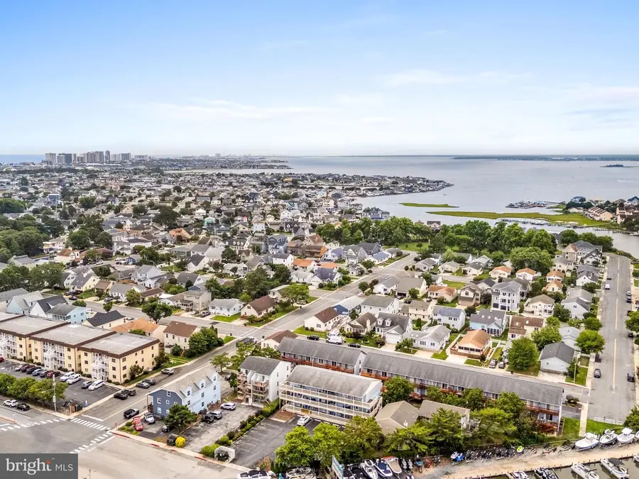 805 142nd St #203, Ocean City, MD 21842 - #3