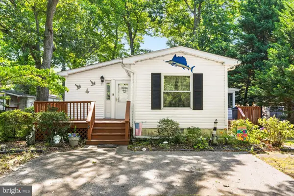 2 Anchor Way Dr, BERLIN, MD 21811