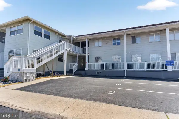 207 8th St #204w, OCEAN CITY, MD 21842