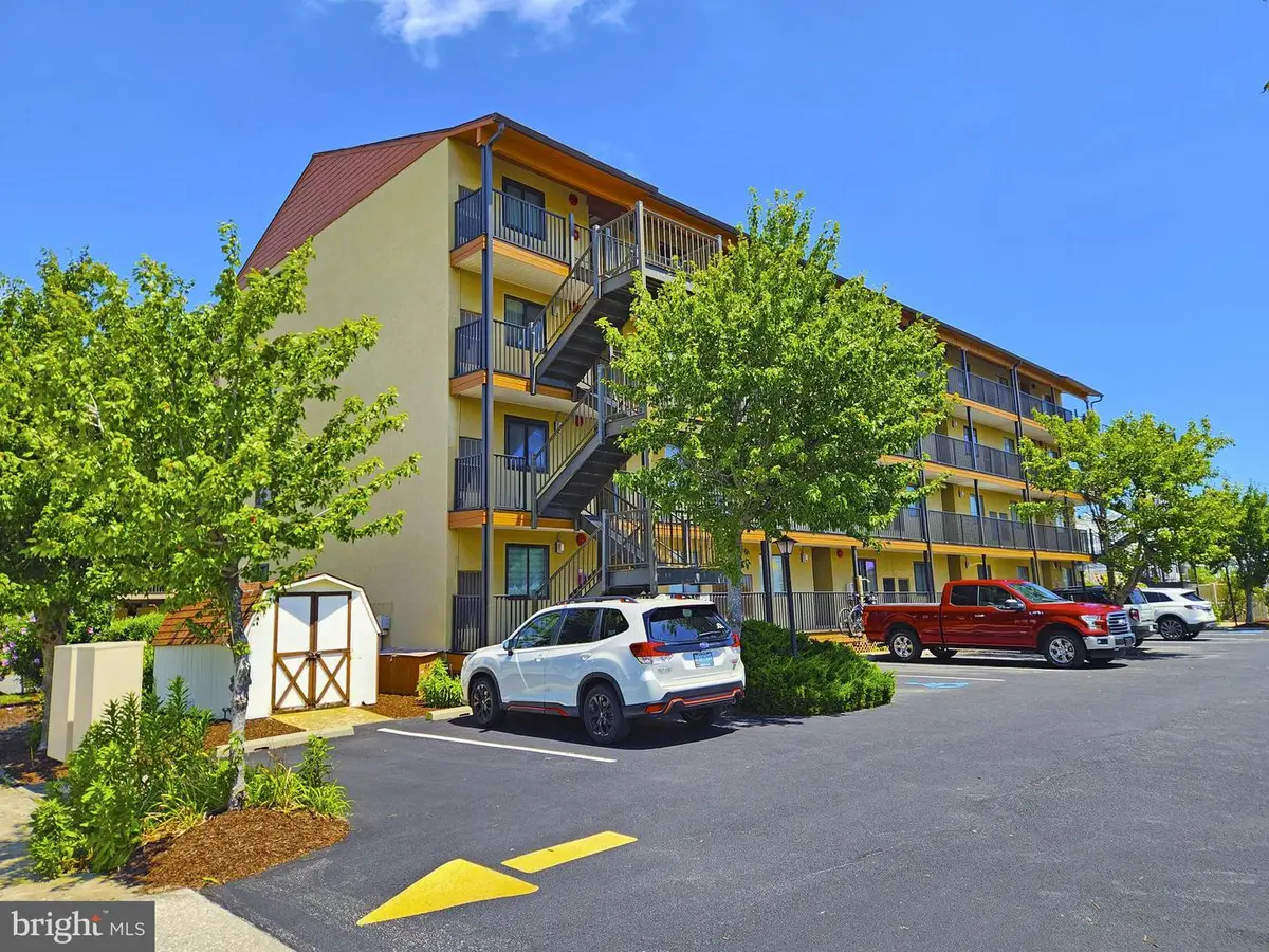 203 33rd St #301, Ocean City, MD 21842 - #1