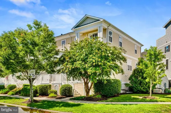 12277 Hidden Bay Dr #301, BERLIN, MD 21811