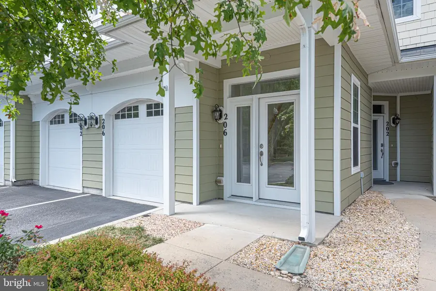 10800 Navy Page Ln #206, Berlin, MD 21811 - #2