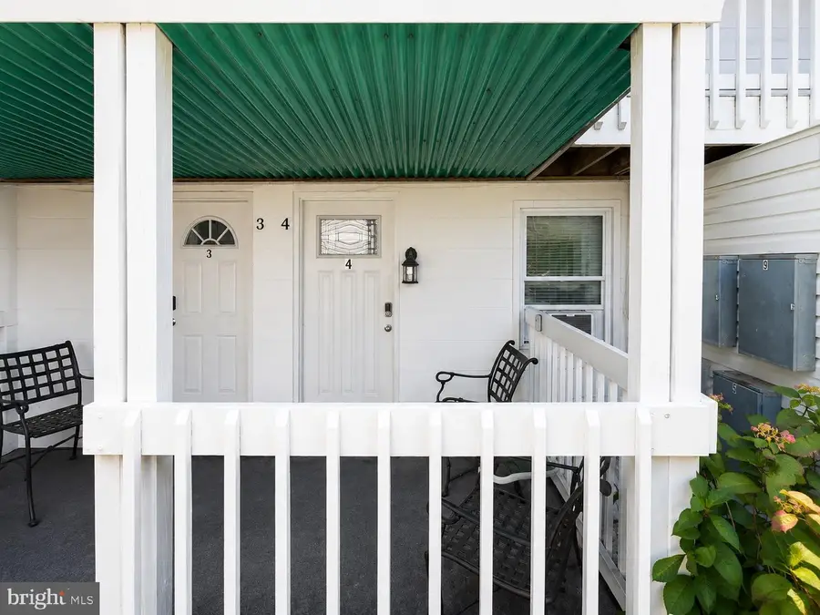13 40th St #4, Ocean City, MD 21842 - #2