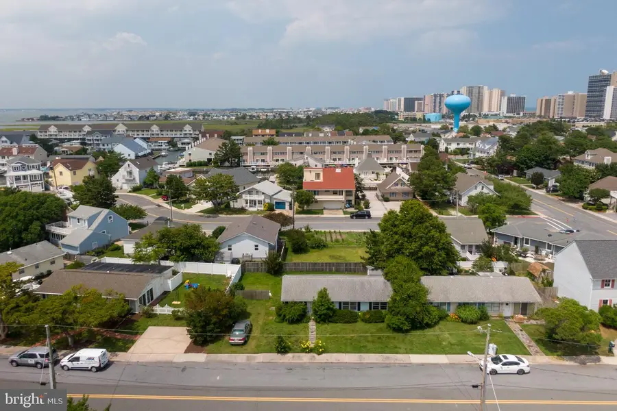 604 S South Pacific Ave, Ocean City, MD 21842 - #3
