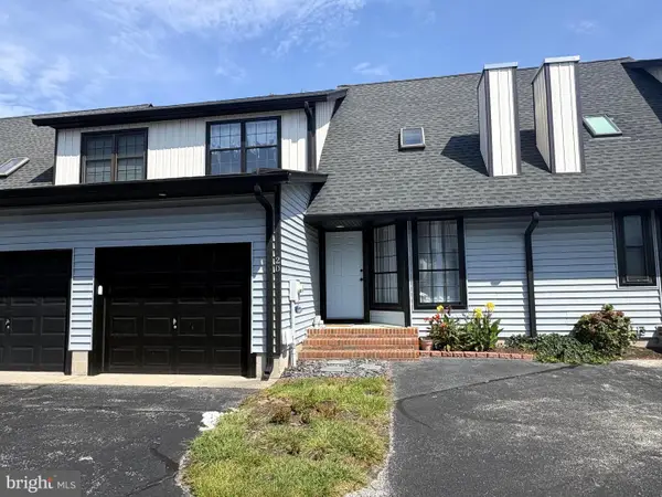 104 120th St #d21, OCEAN CITY, MD 21842