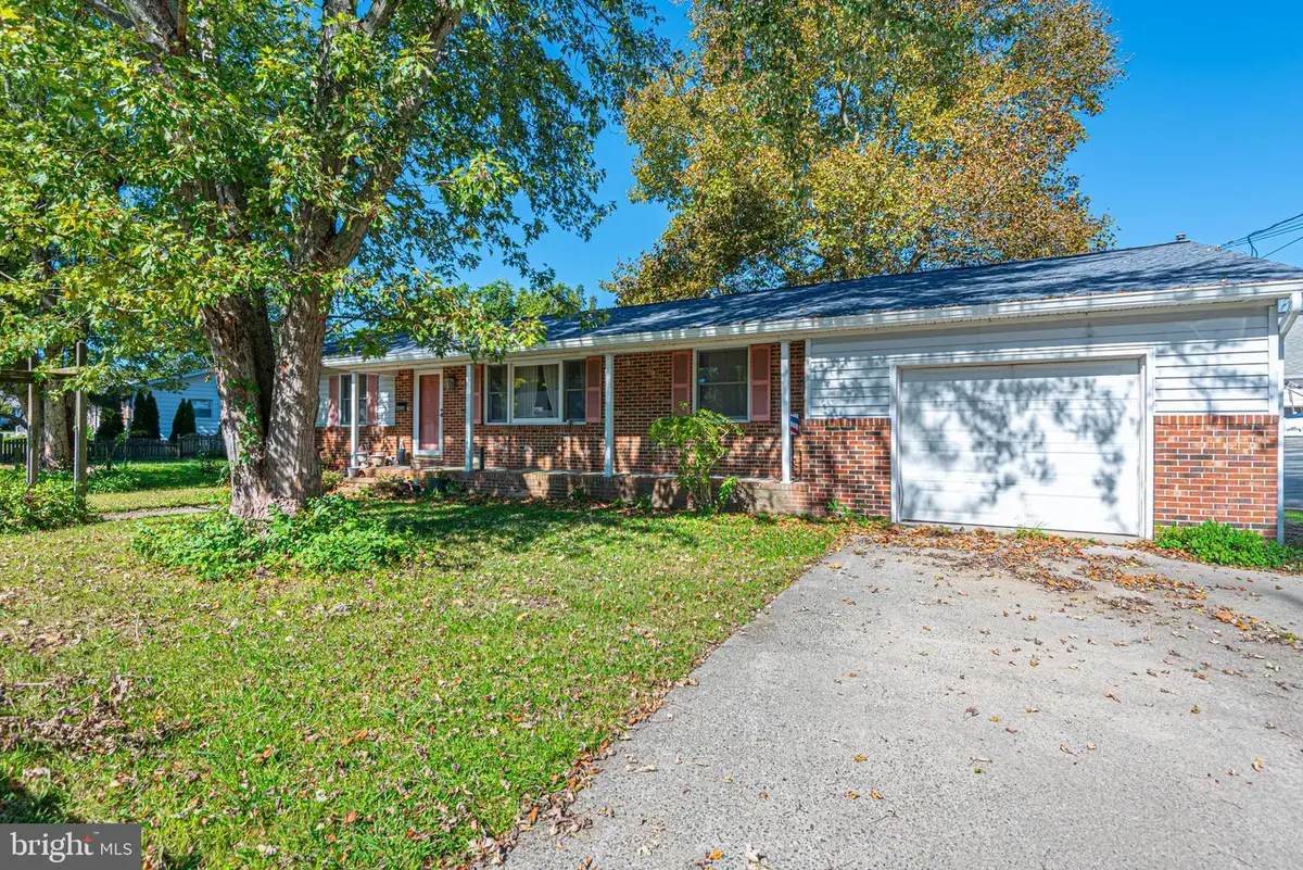 121 Maple Dr, Berlin, MD 21811 - #1