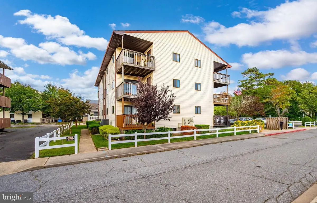 14301 Lighthouse Ave #302, Ocean City, MD 21842 - #1