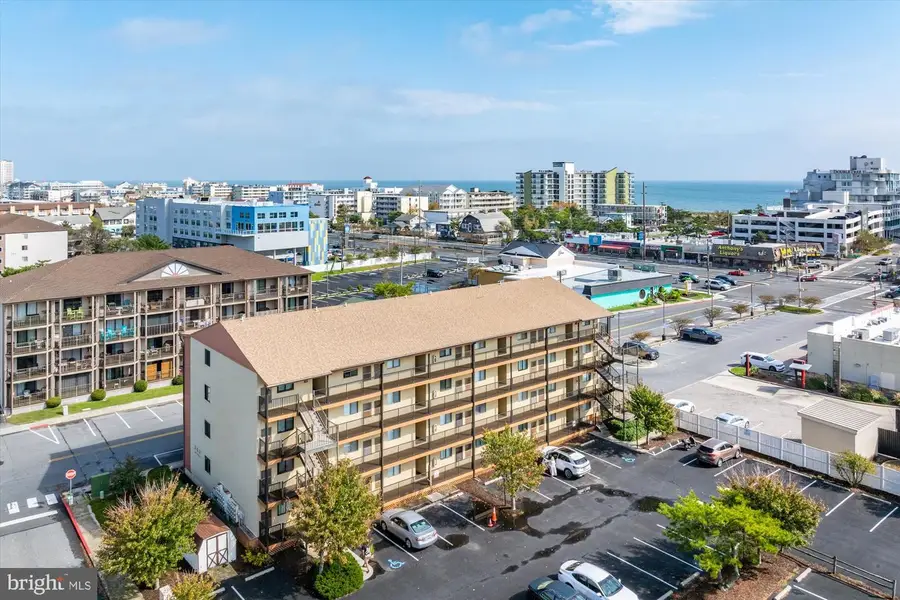 203 33rd St #105, Ocean City, MD 21842 - #2
