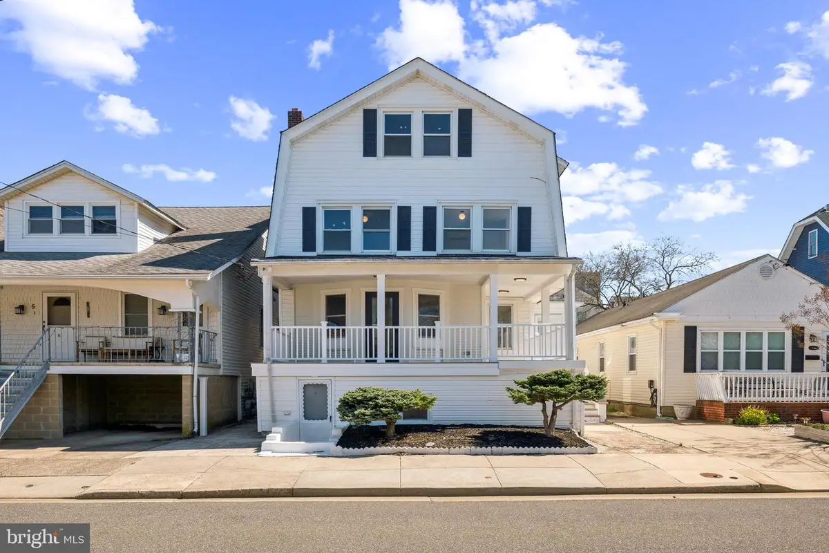 3 N Surrey Ave, Ventnor City, NJ 08406 - Image #1