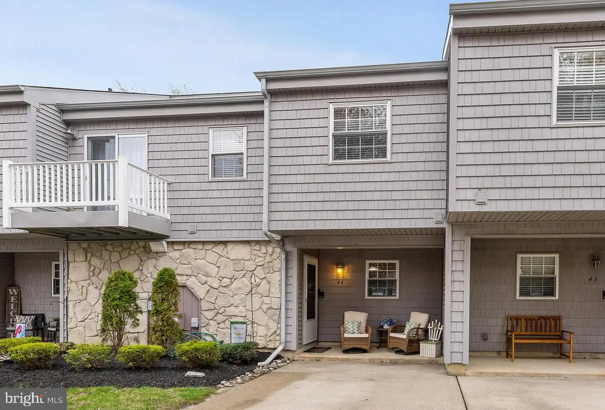 44 Harborwood Dr, Hammonton, NJ 08037 - Image #1
