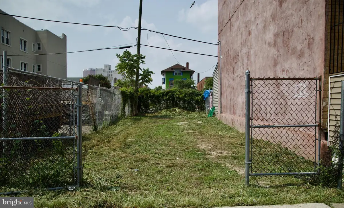 44 S Mansion Ave, Atlantic City, NJ 08401 - Image #1