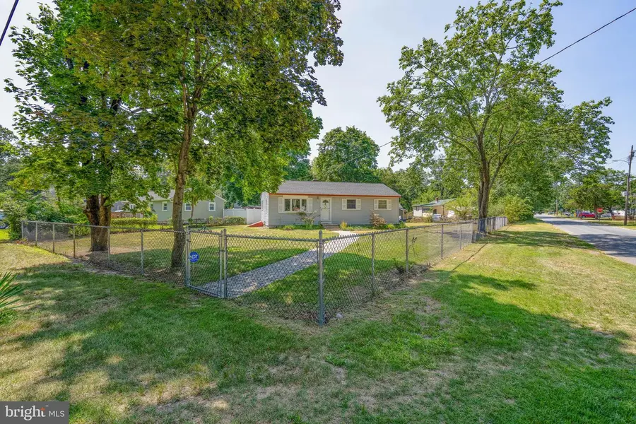 121 Delwyn Ln, Williamstown, NJ 08094 - Image #2