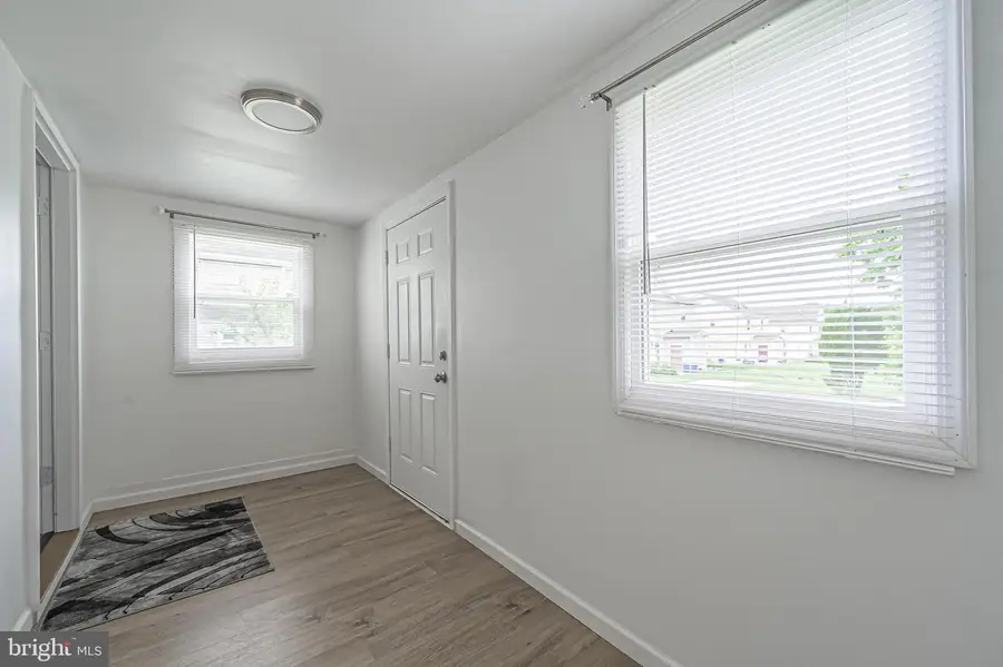 402 N 2nd St, Pleasantville, NJ 08232 - Image #2