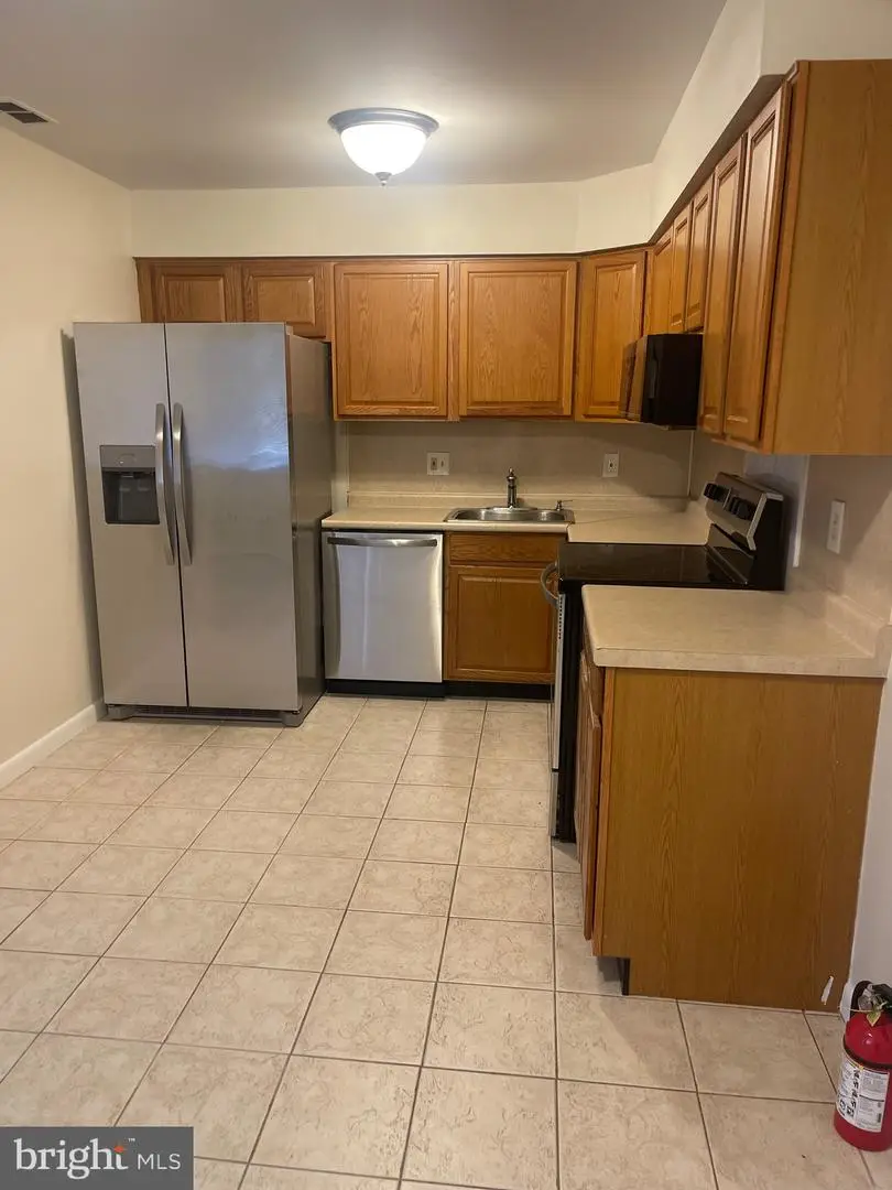 2340 Primrose Ct, Mays Landing, NJ 08330 - Image #2