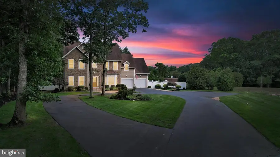 243 Ivystone Ct, Galloway, NJ 08205 - Image #2