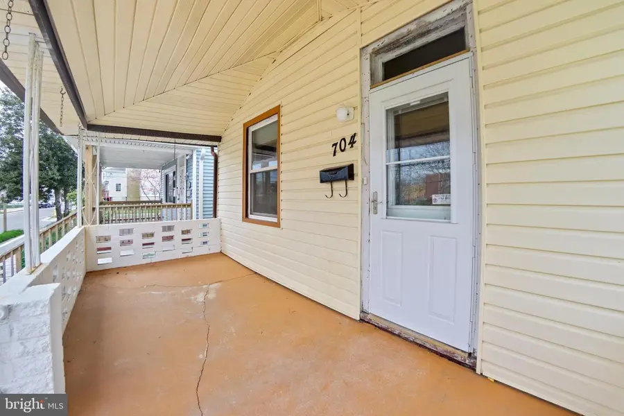 704 N Michigan Ave, Atlantic City, NJ 08401 - Image #2