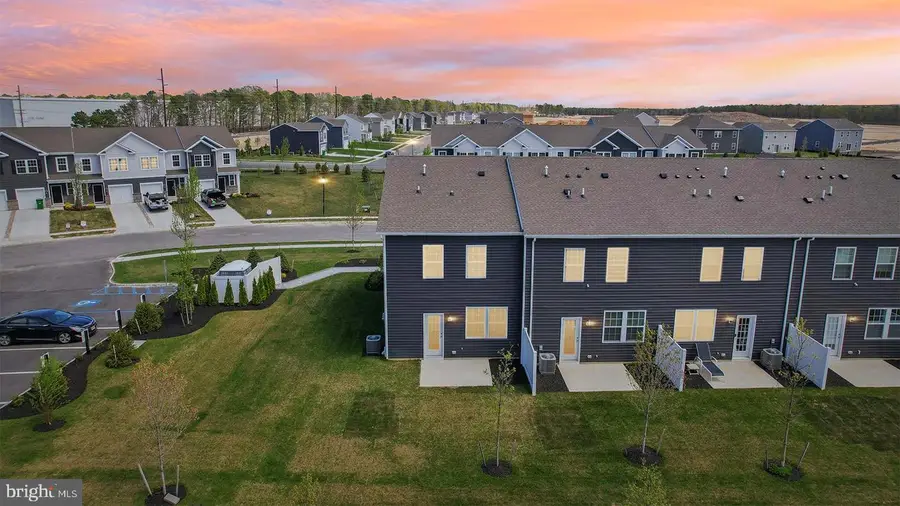 126 Corolla Dr, Egg Harbor Township, NJ 08234 - Image #2