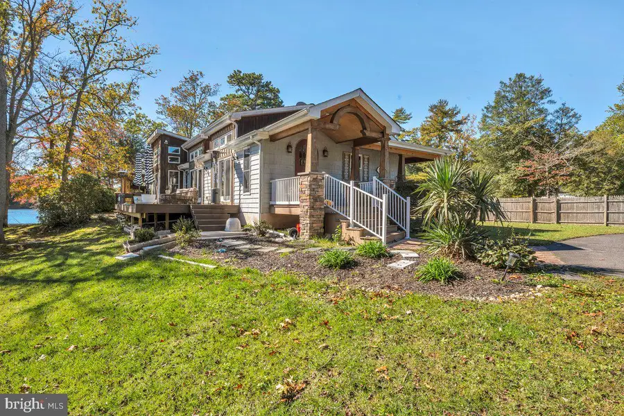 124 Batchelor Ln, Hammonton, NJ 08037 - Image #2