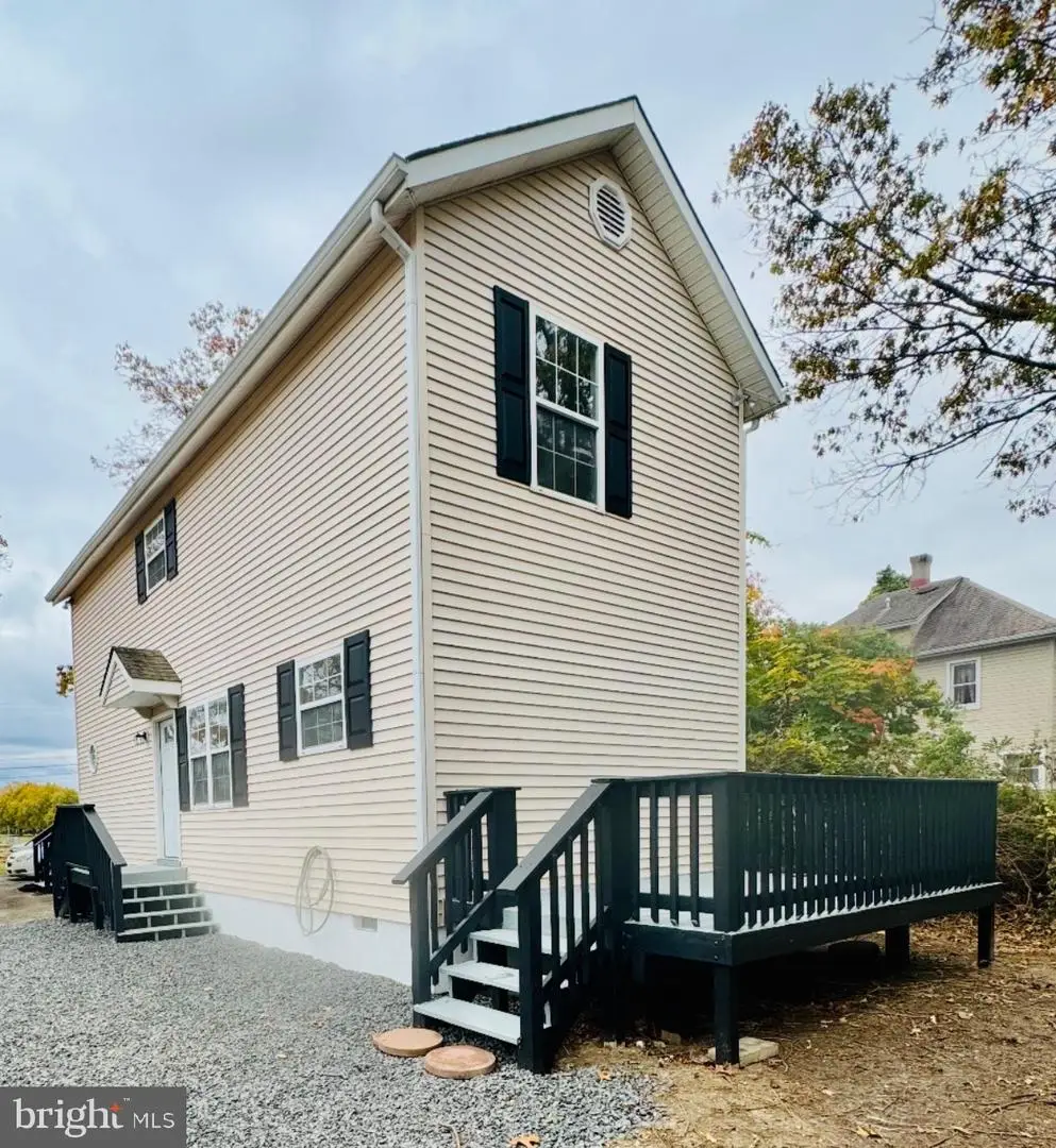 687 Fairview Ave, Hammonton, NJ 08037 - Image #1