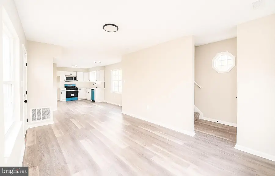 687 Fairview Ave, Hammonton, NJ 08037 - Image #3