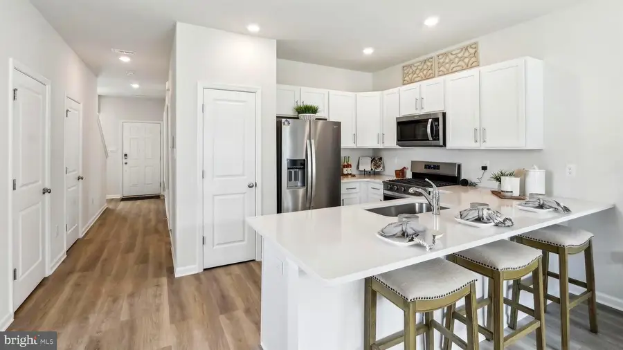 159 Corolla Dr, Egg Harbor Township, NJ 08234 - Image #2