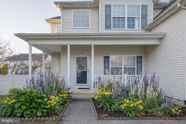 205 Beacon Hill Dr, EGG HARBOR TOWNSHIP, NJ 08234