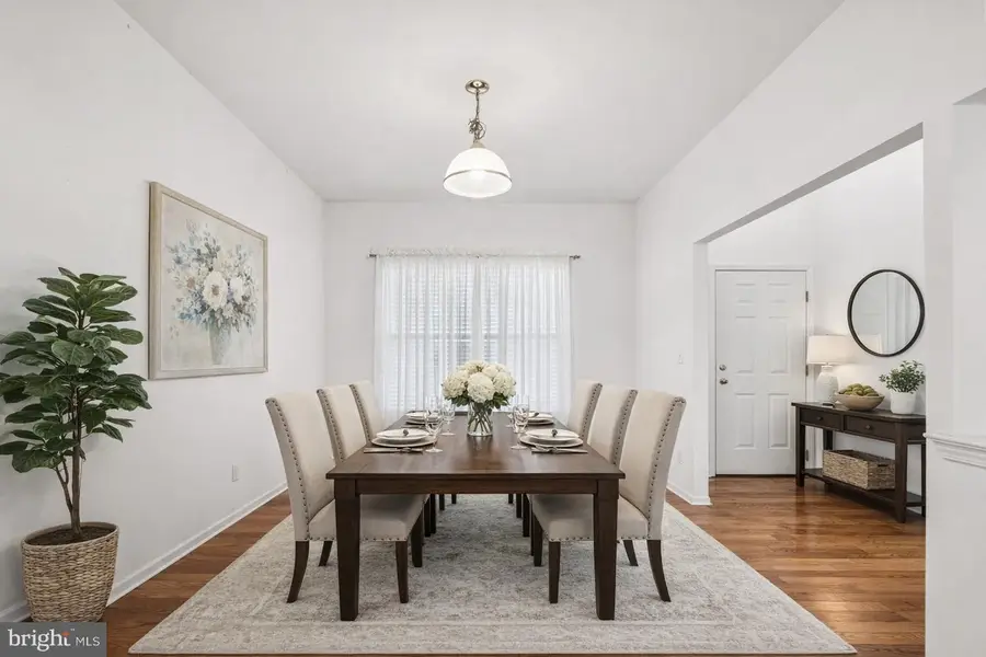 205 Beacon Hill Dr, Egg Harbor Township, NJ 08234 - Image #2