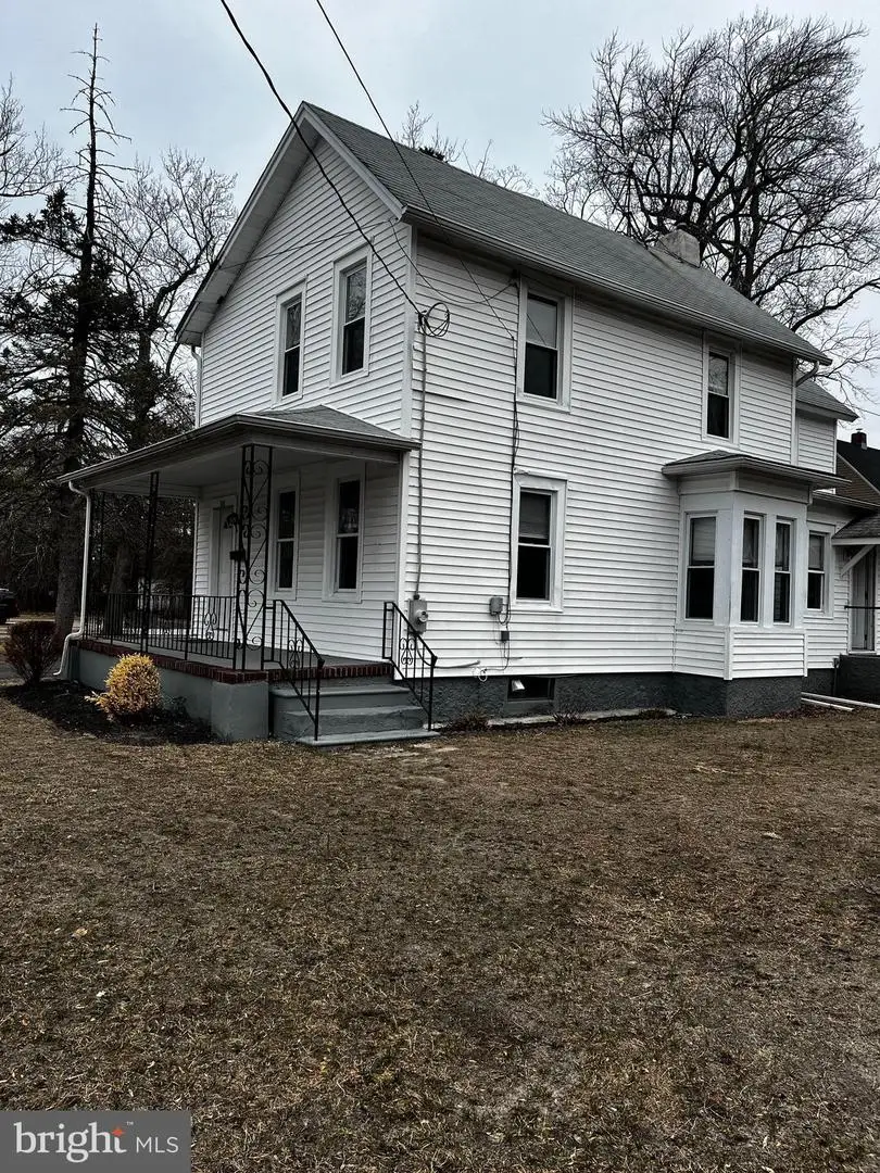 131 N 2nd St, Hammonton, NJ 08037 - Image #2