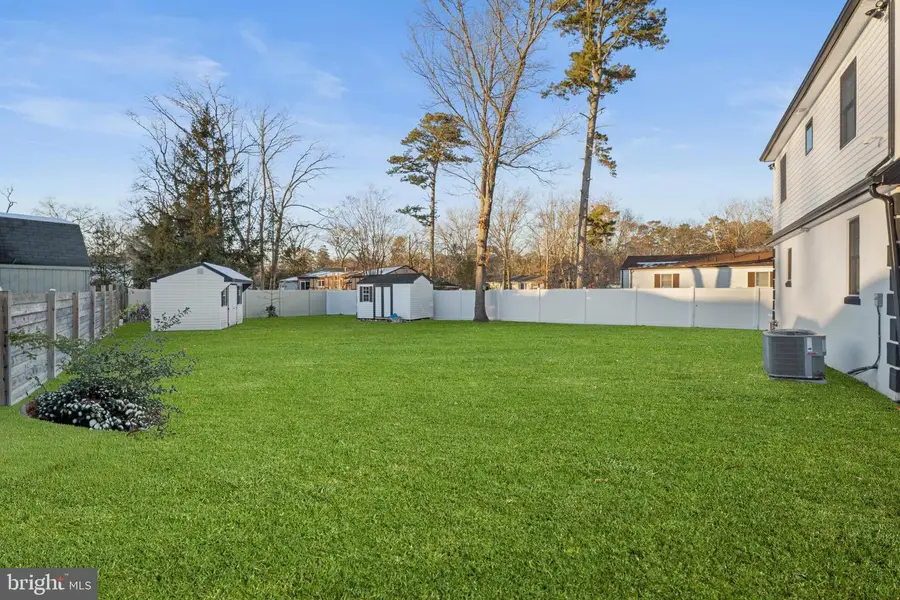 207 Woodlawn Ave, Williamstown, NJ 08094 - Image #3