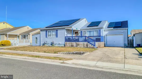 805 N Burghley Ave, VENTNOR CITY, NJ 08406