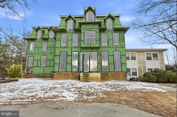 926 Central Ave, HAMMONTON, NJ 08037