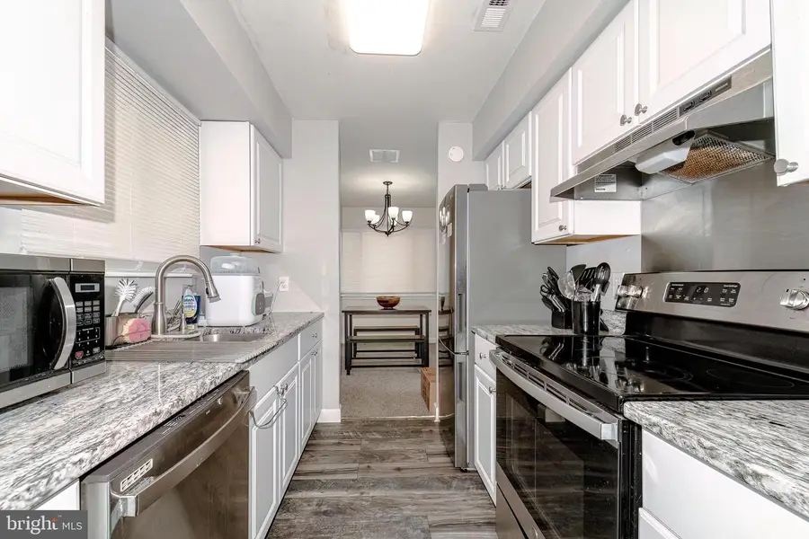 17 Country Birch Ln, Egg Harbor Township, NJ 08234 - #3