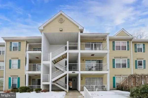 26 Iroquois Dr #20, GALLOWAY, NJ 08205