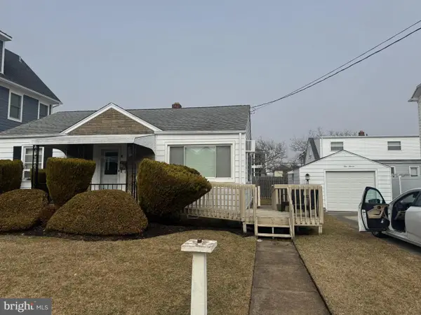 111 N 35th Ave, LONGPORT, NJ 08403