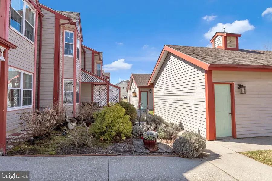 698 E Lakefront Cir #65, Galloway, NJ 08205 - #2