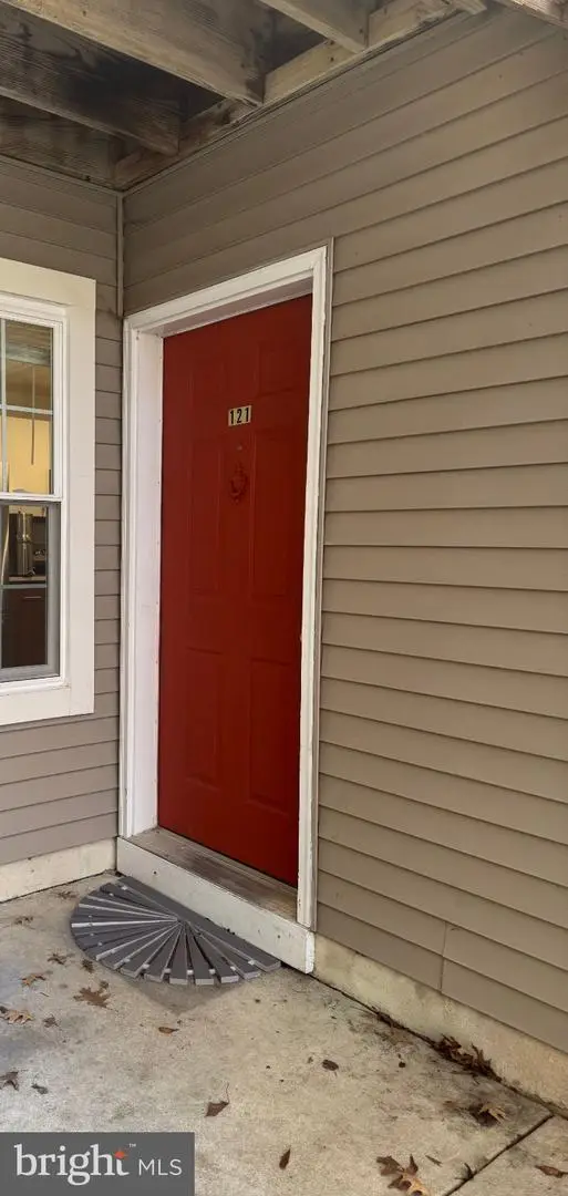 121 Driftwood Ct, ABSECON, NJ 08205