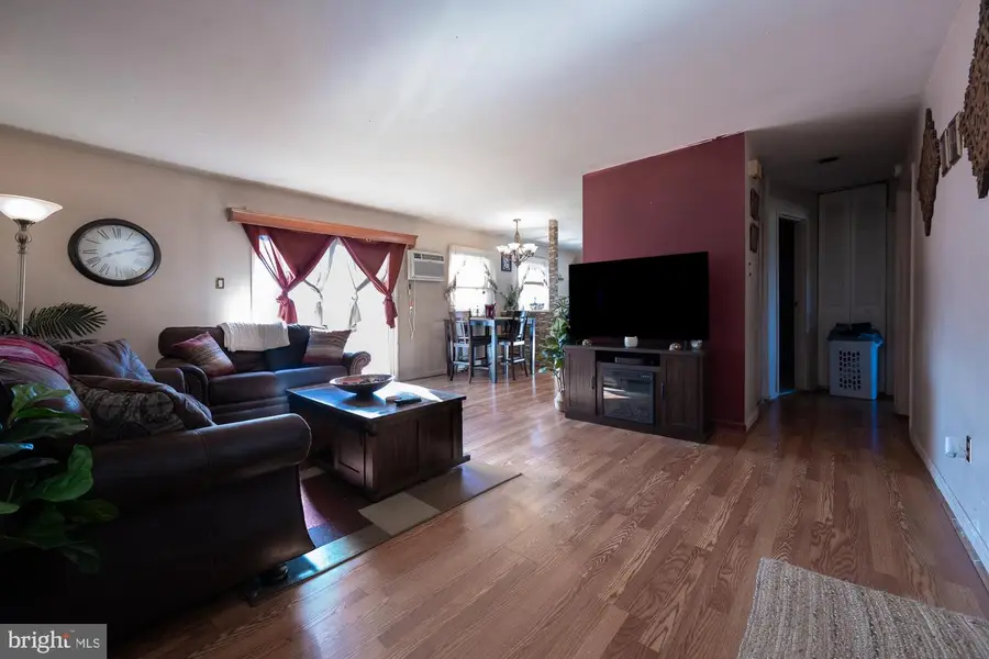 73-b Oxford Vlg, Egg Harbor, NJ 08234 - #2