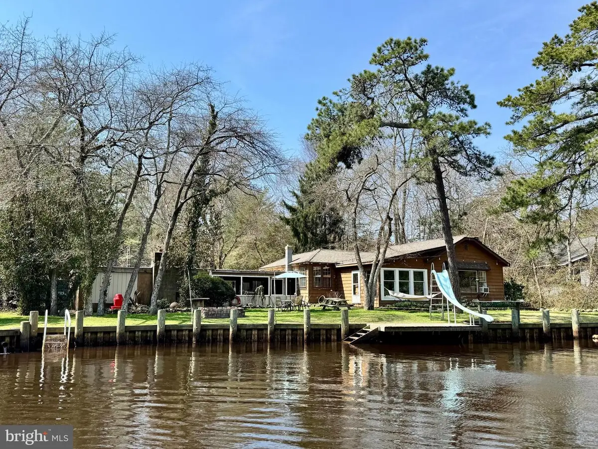 4670 Riverside Dr, Hammonton, NJ 08037 - #1