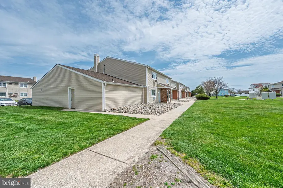 4901 Harbor Beach Blvd #r2, Brigantine, NJ 08203 - #2