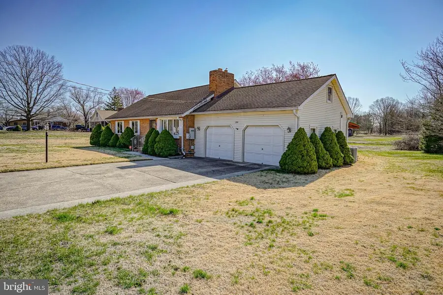 366 North St, Hammonton, NJ 08037 - #2