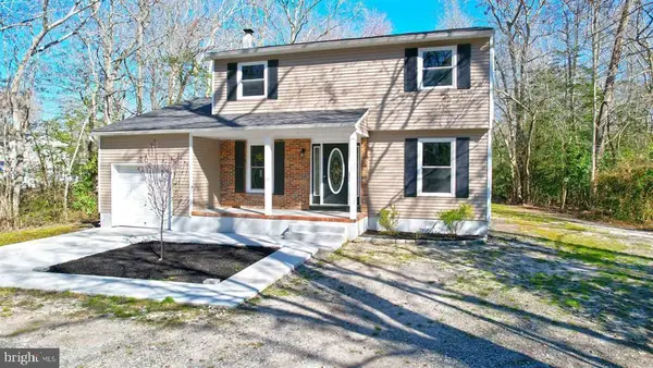 6 English Ln, EGG HARBOR TOWNSHIP, NJ 08234