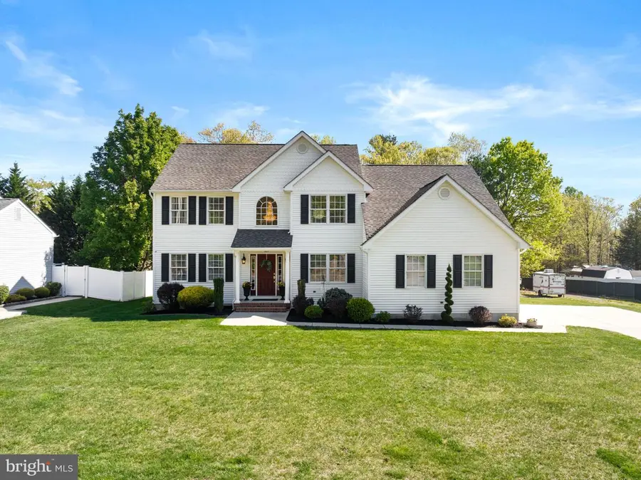 337 S Grand St, Hammonton, NJ 08037 - #2