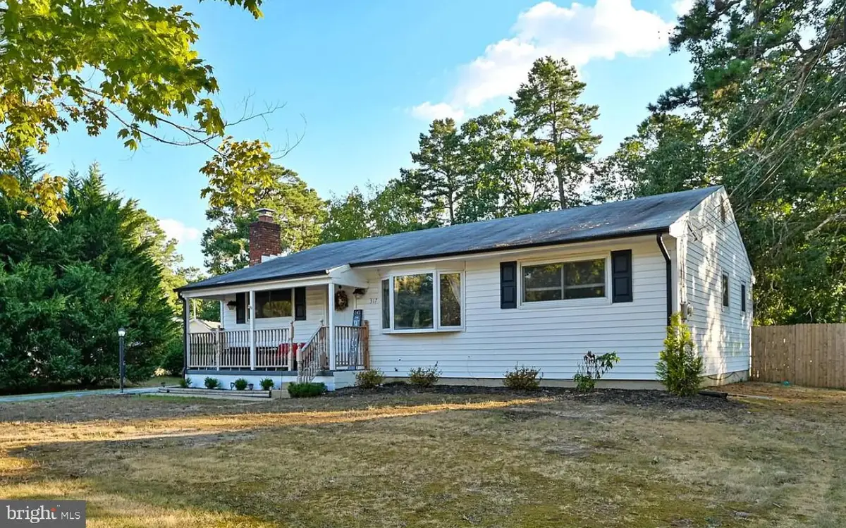 317 E Collings Dr, Williamstown, NJ 08094 - #1