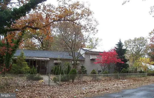 107 Delwyn Ln, WILLIAMSTOWN, NJ 08094